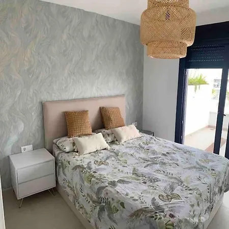 Penthouse 2-rooms With Private Jacuzzi In The Solarium *